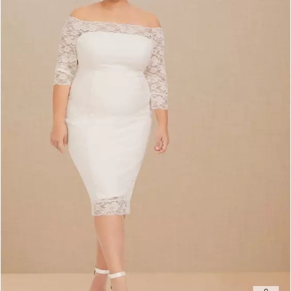 Torrid White Off-Shoulder Bodycon Occasion Dress Ivory